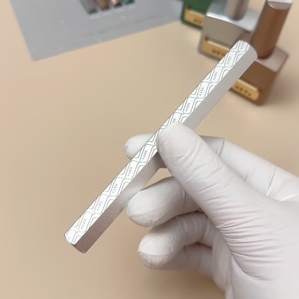 HELLO NAIL MAGNET DOUBLE-SIDED